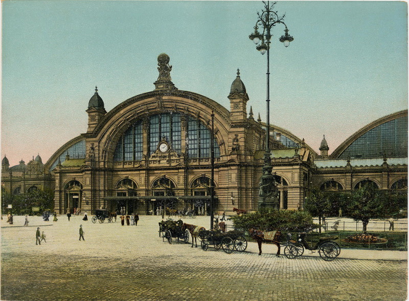 Frankfurt am Main Hauptbahnhof by nn